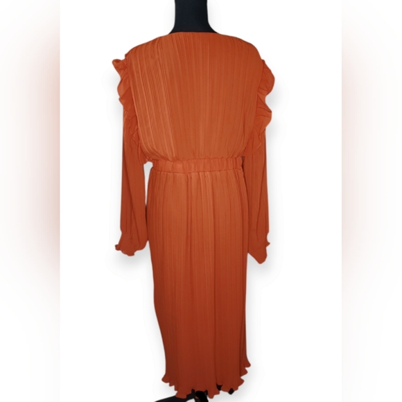 Girl Soul Pleated Midi Long Sleeve Rust Color Dress - Picture 2 of 5